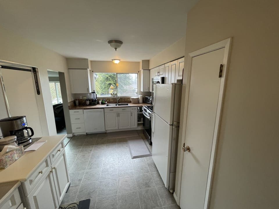 Fully stocked kitchen. 