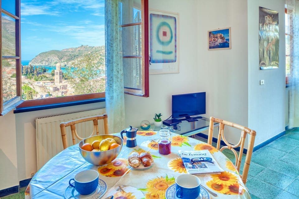Dining Room, Living Room, Scenic View