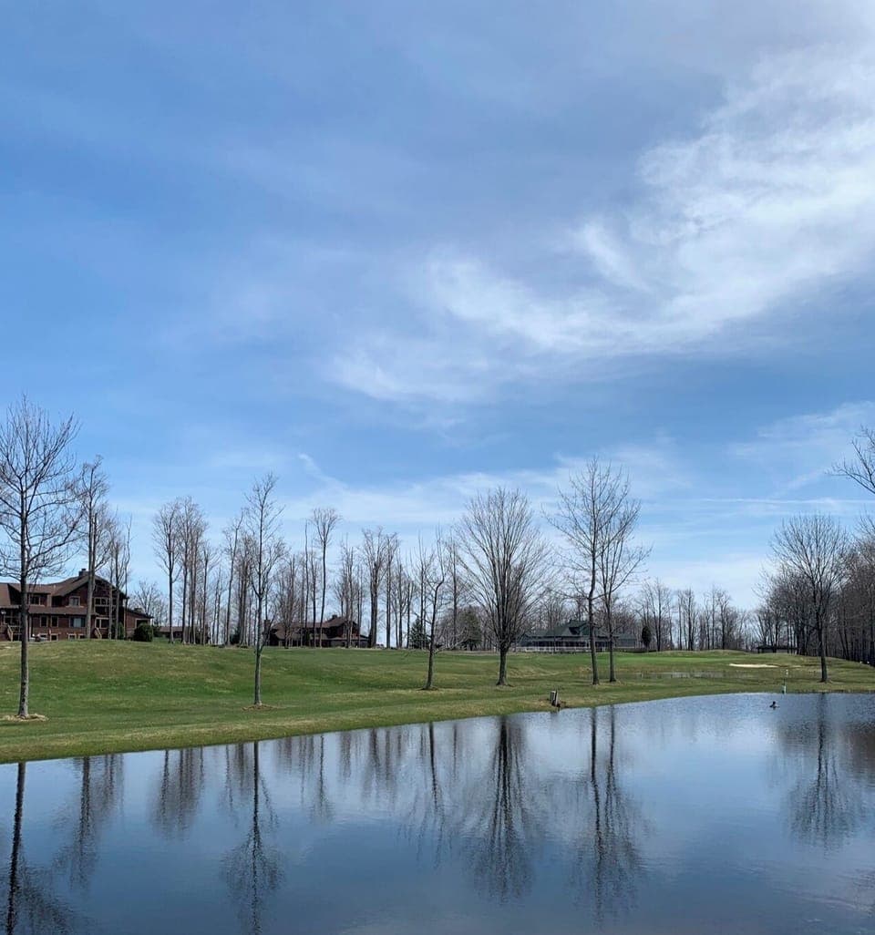~ONE OF THE MANY GOLF COURSE PONDS~