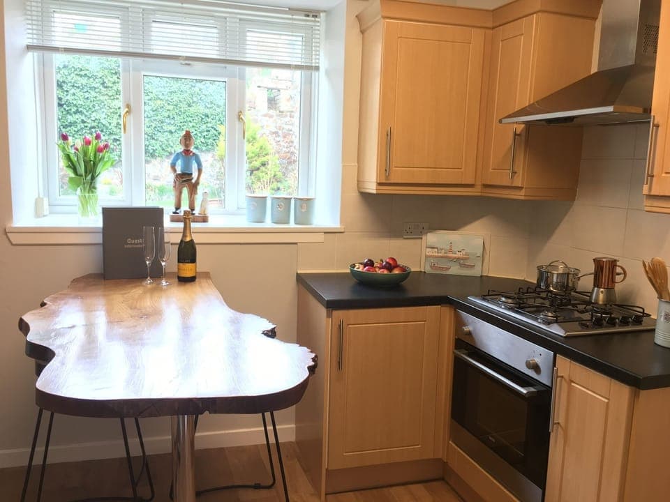 Kitchen - Garden Views