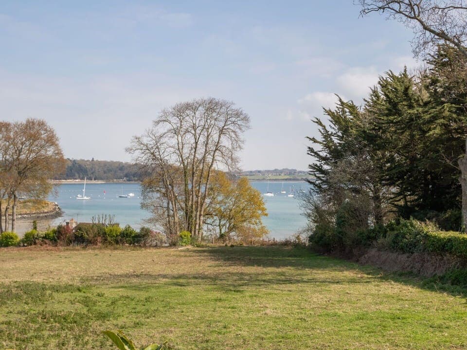 Sky, Snow, Cloud, Window, Building, House, Tree, Plant, Slope, Cottage