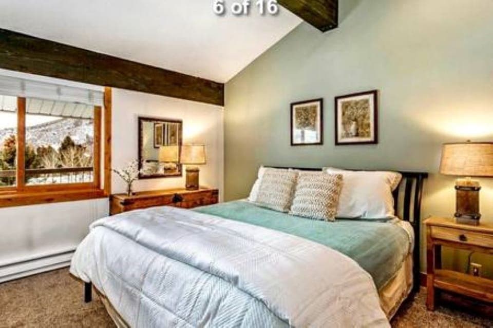 King size bed, brand new!  Very comfy and  pretty lake view out the window