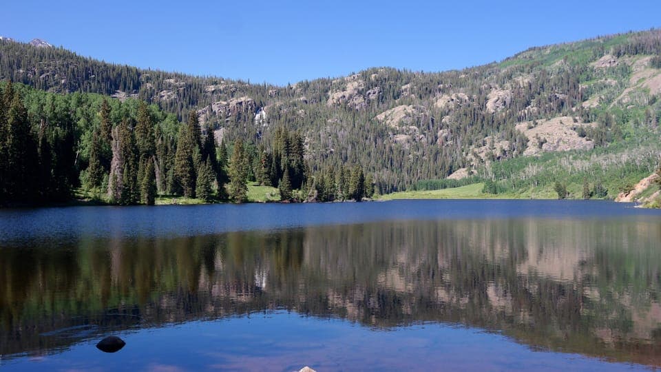 Cataract Lake nearby (~five miles), beautiful hike.