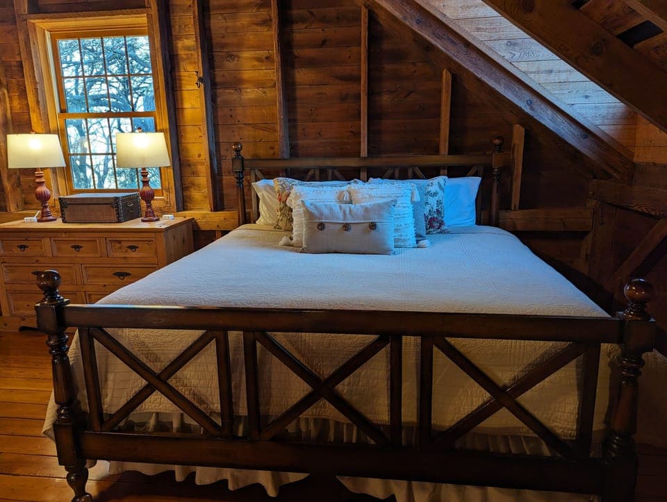 Super comfortable king size bed