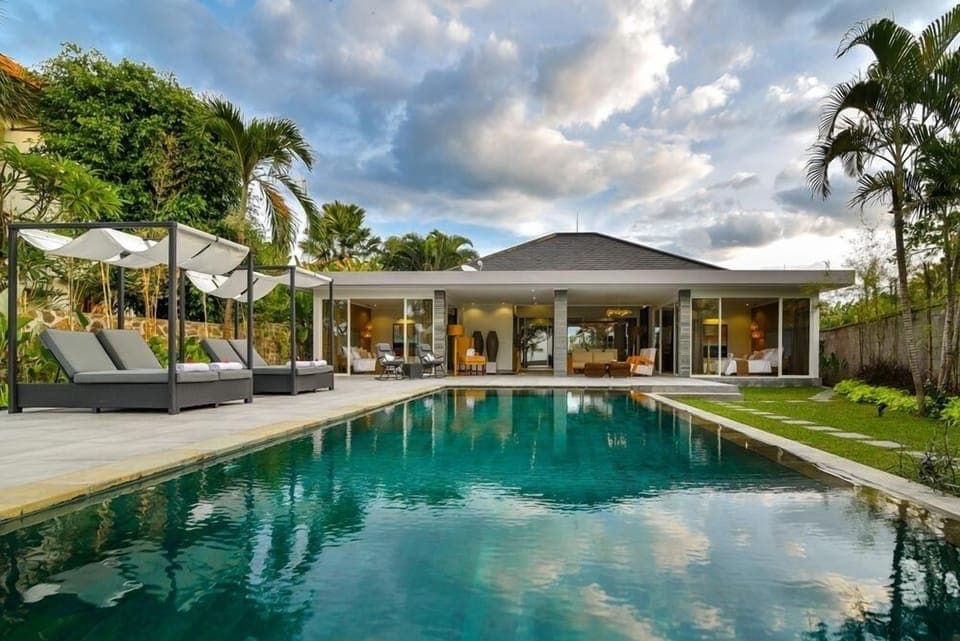 3 BRs Villa. Private Beach front villa.