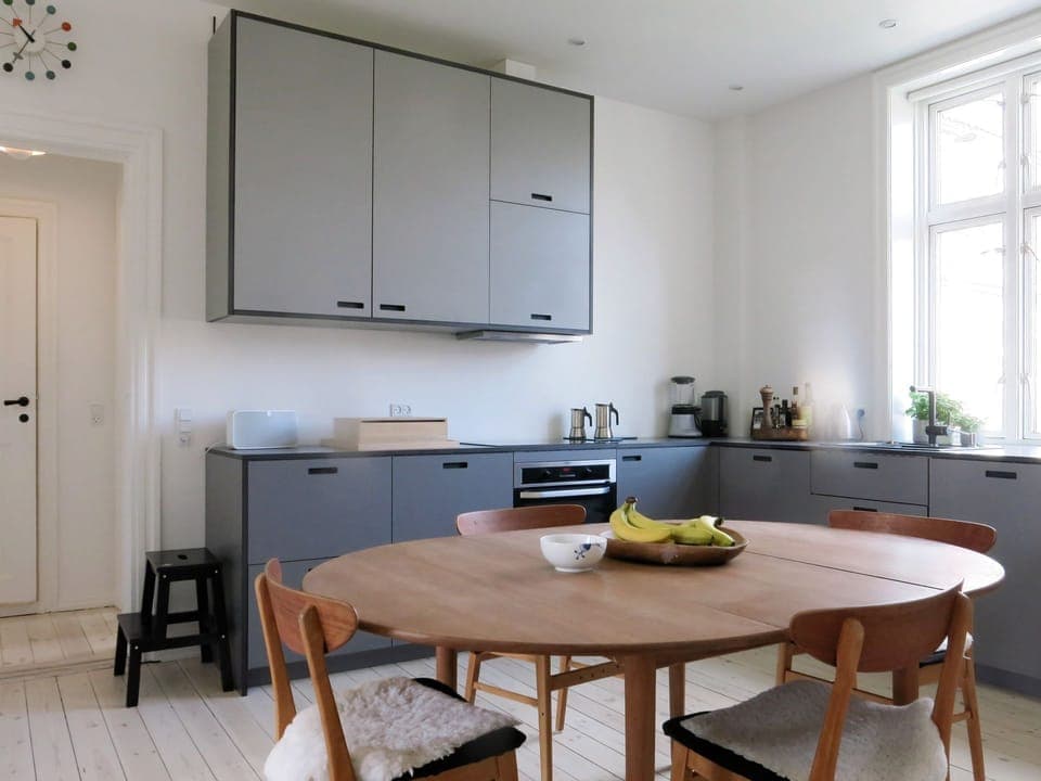 Dining Room, Kitchen
