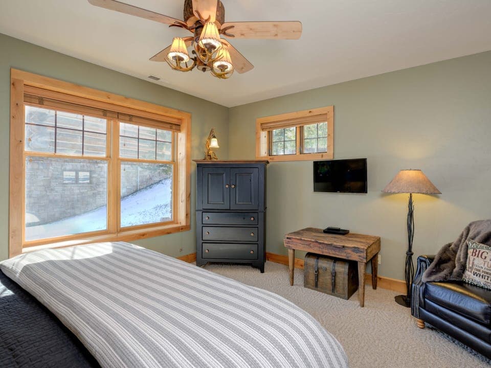 7 Little Shadow Catcher, Lowe Level Bedroom, 2