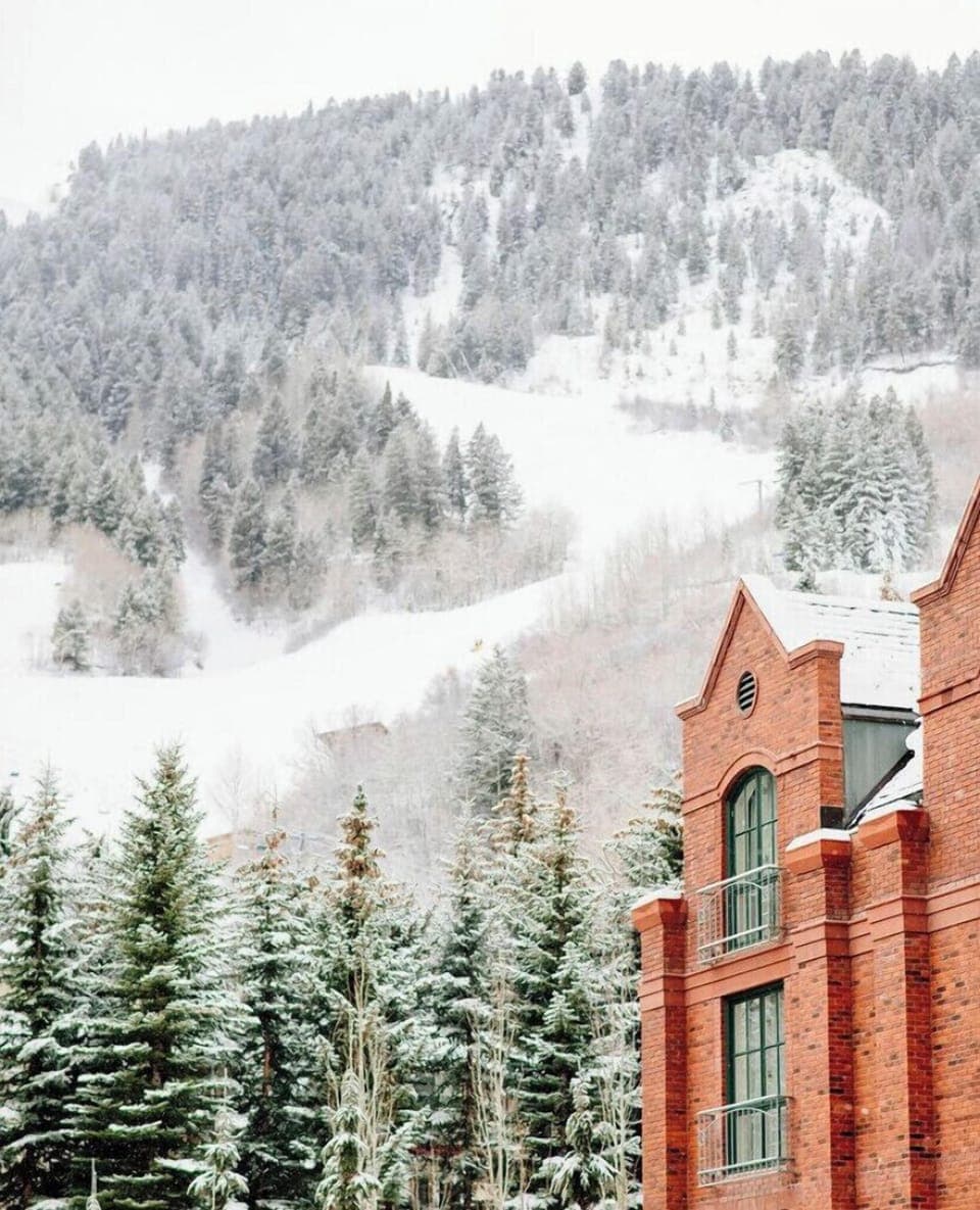 Just two blocks from Aspen Mountain`s Silver Queen Gondola