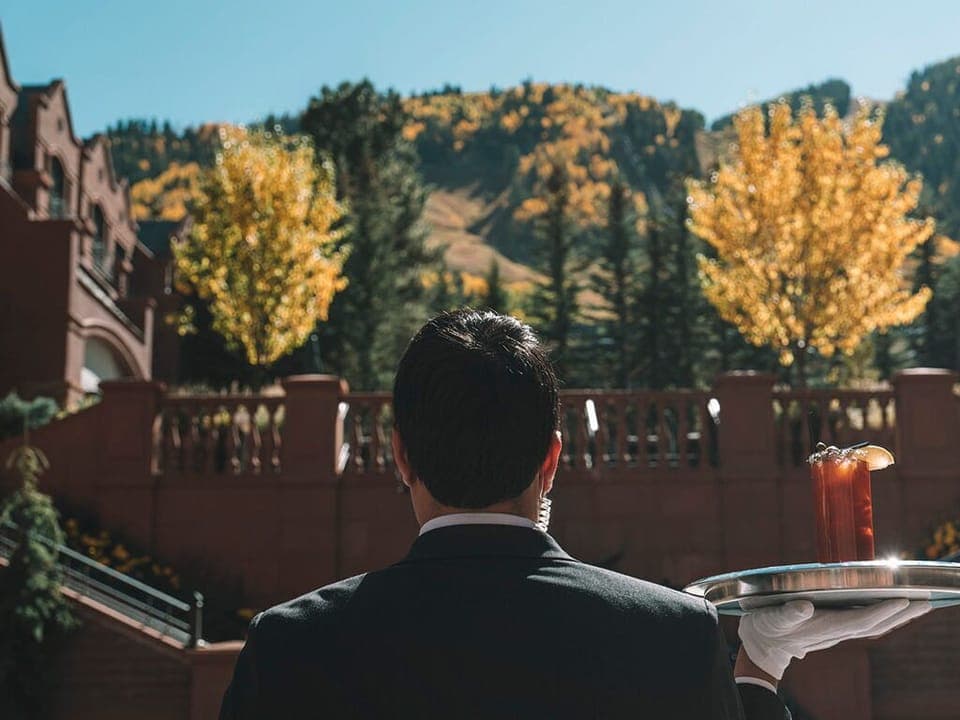 On-site Concierge, Poolside bar and food service