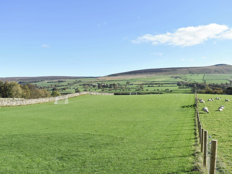 Surrounding views | Thistle Cottage, Carlton-in-Coverdale
