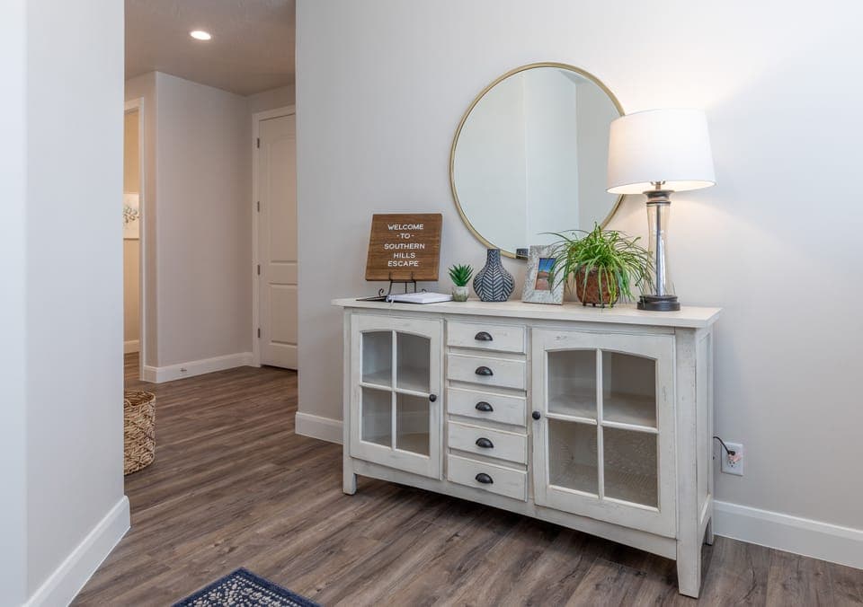 Front Entry - The Front Entry welcomes you to our home, Southern Hills Escape