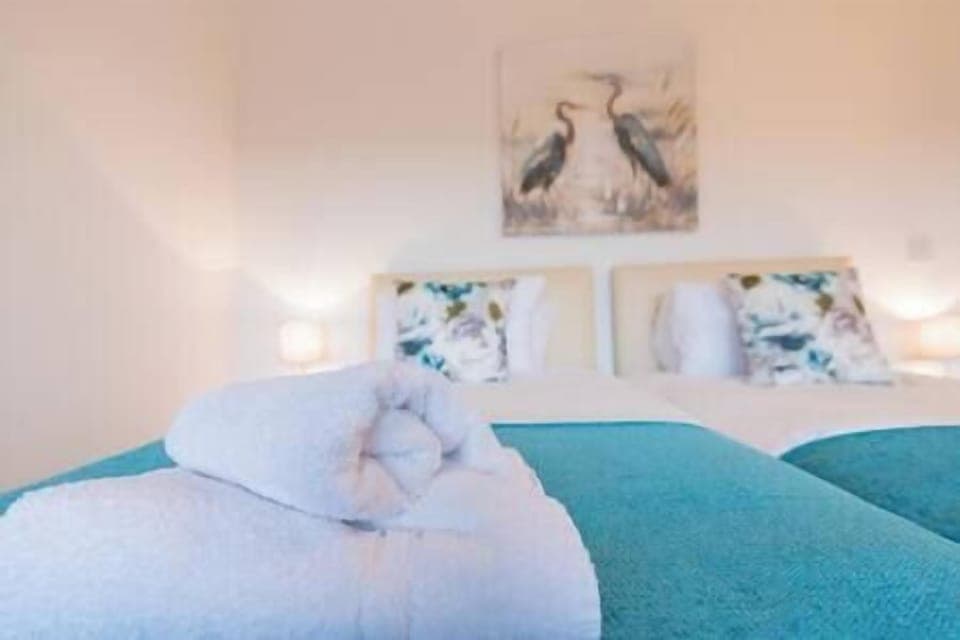 Luxury Two Bedroom Apartment, plenty of parking in Swindon