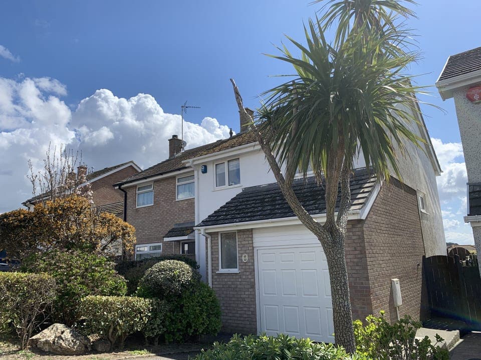 Fistral Walk just a stroll from Fistral Beach