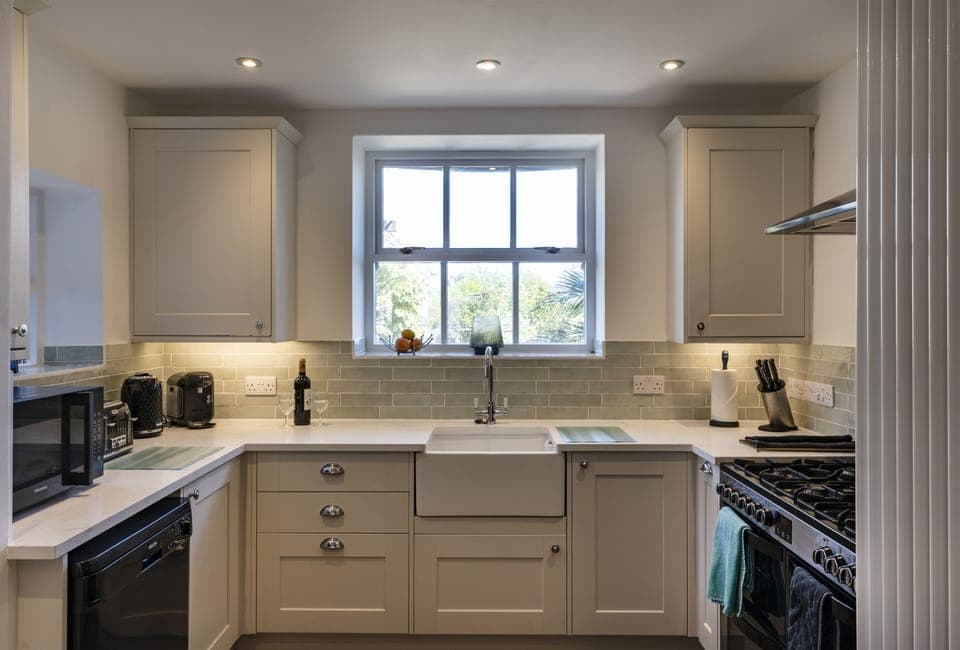 New kitchen for 2022 with quartz worktop.