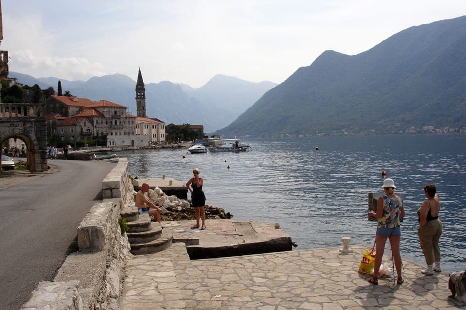 Perast, 10 minutes away