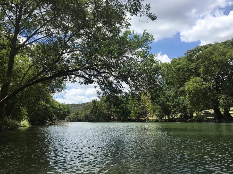 Guadalupe river with no tubers.