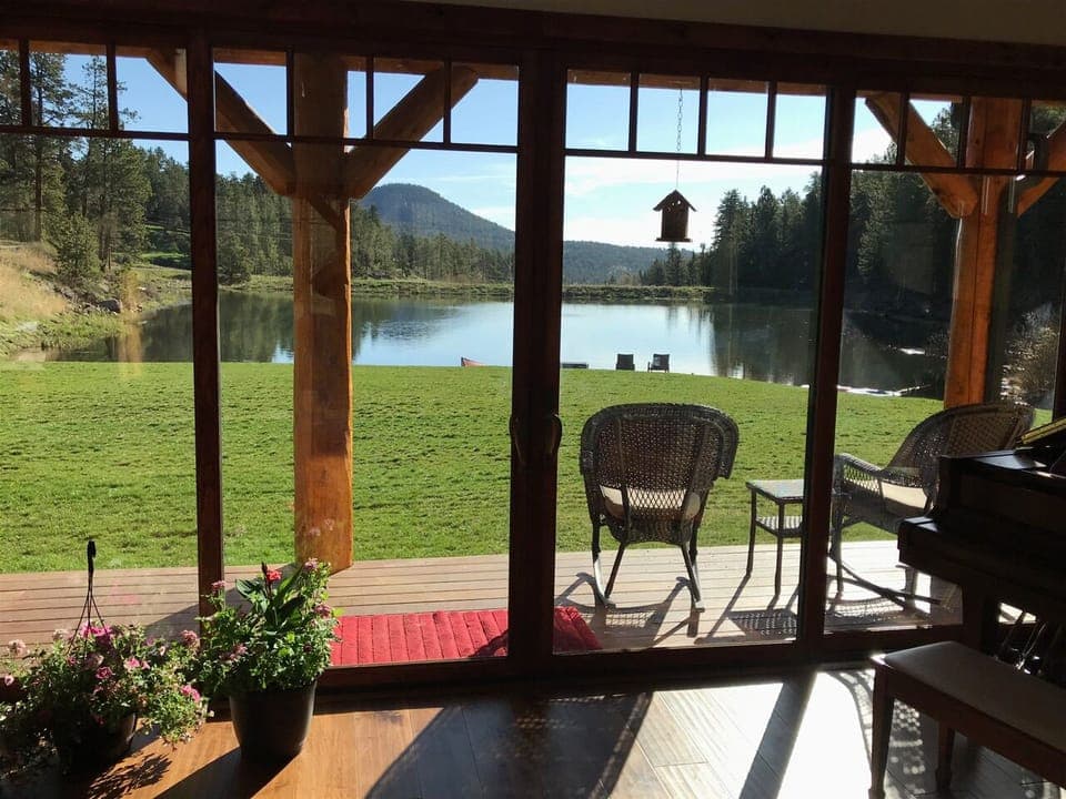 Living Room View toward Lake