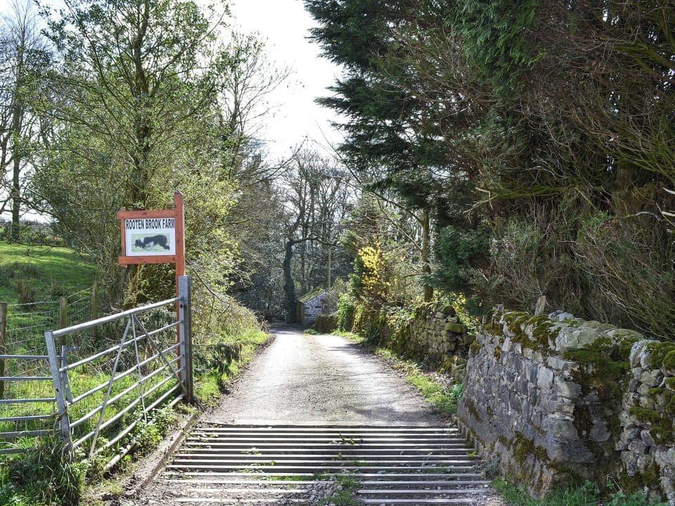 Driveway | Lakeland View - Rooten Brook Farm, Quernmore, near Lancaster