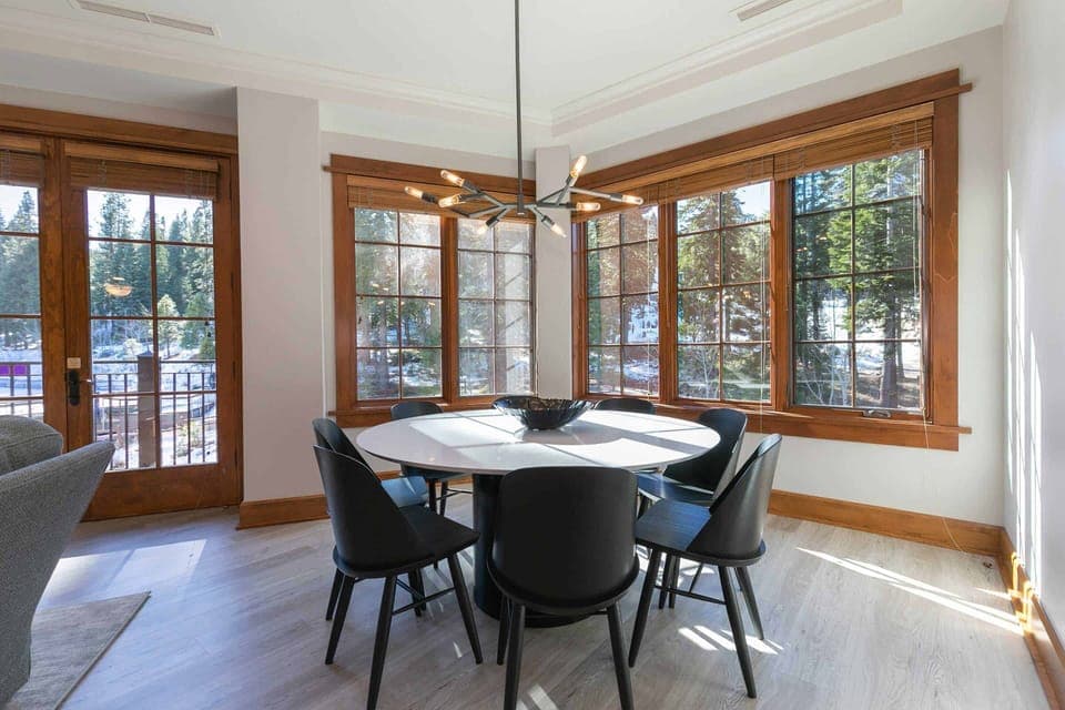 1693598632574-726-14