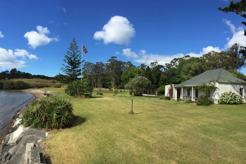 Clendon Lodge Homestead circa 1840