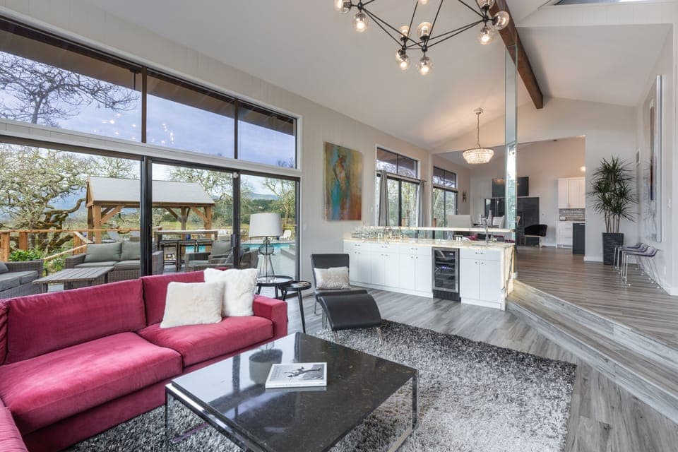 Upstairs Wet Bar, wine fridge.  Beautiful feature bar with backlit Onxy Stone!
