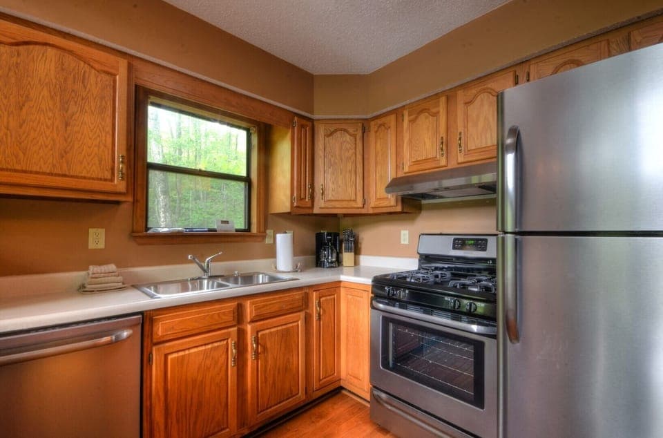 Kitchen 1