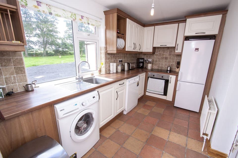 Kitchen has everything you need for home cooking.