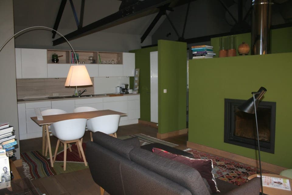 livin room & kitchen