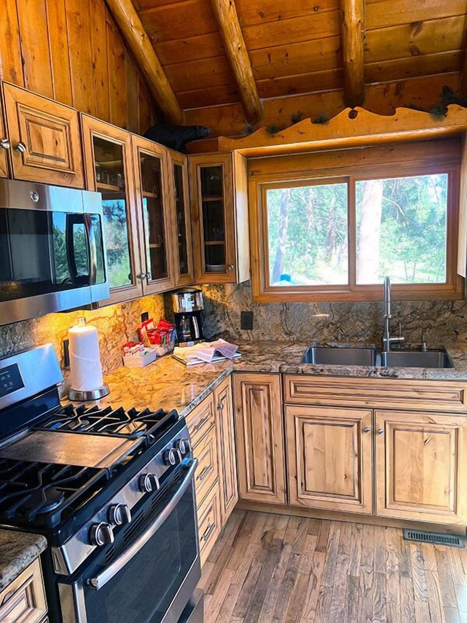 Full Kitchen