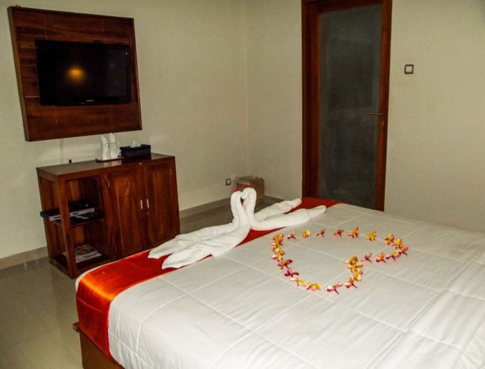 CHEAPER 6BR near LEGIAN AND SEMINYAK