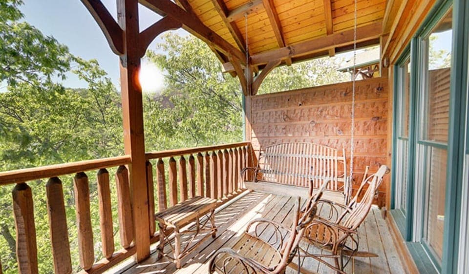 Game room balcony