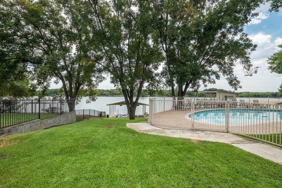 Welcome to Azure Relaxin' 2!