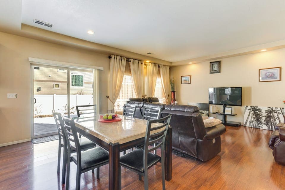 Dining Area | Main Level