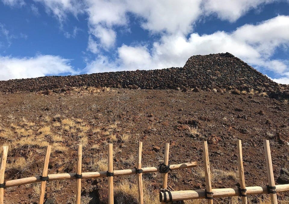 The closest comfort to adventure — only a short drive to lava tubes, steam vents, scenic trails, and world-famous Kīlauea Crater.