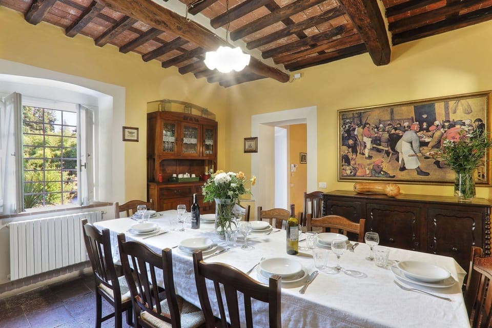 Common Room, Dining Room