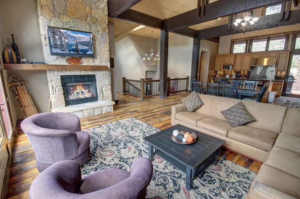 Modern interior features