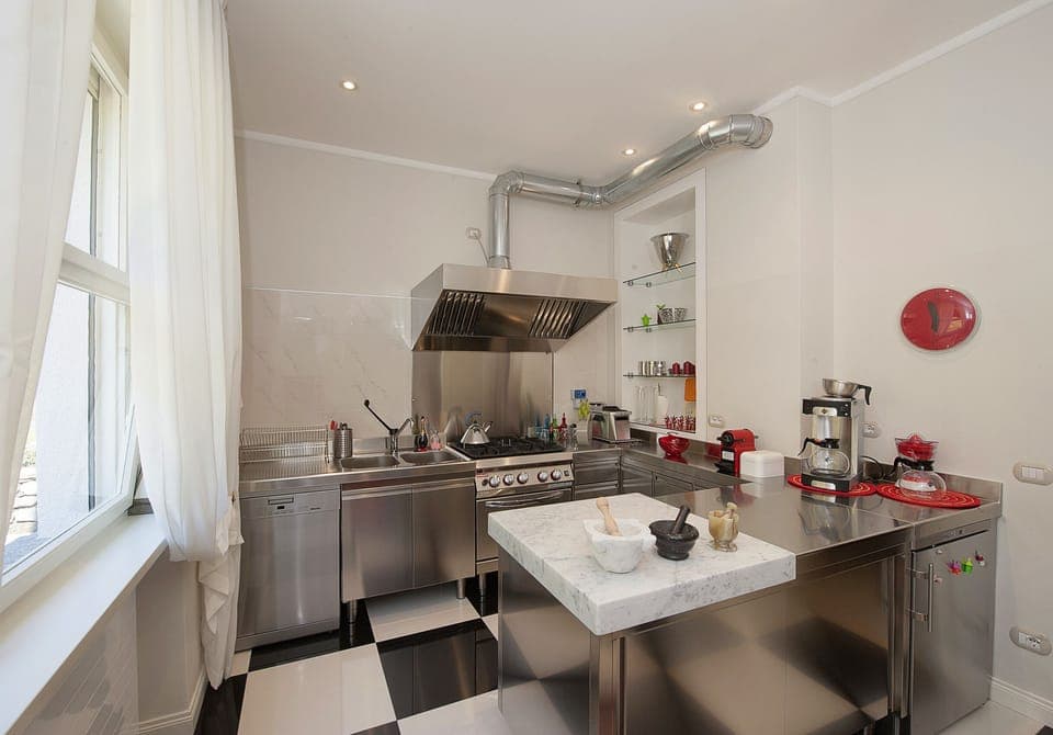 Villa Ermelinda - Baveno, Lake Maggiore - NORTHITALY VILLAS vacation rentals