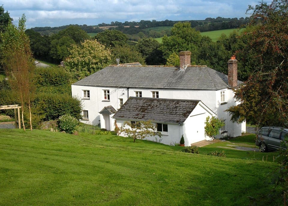 Hartwell from the front Garden