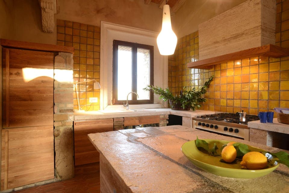 TUSCANY FOREVER RESIDENCE VILLA IV VIAGGIO FIRST FLOOR APARTMENT 