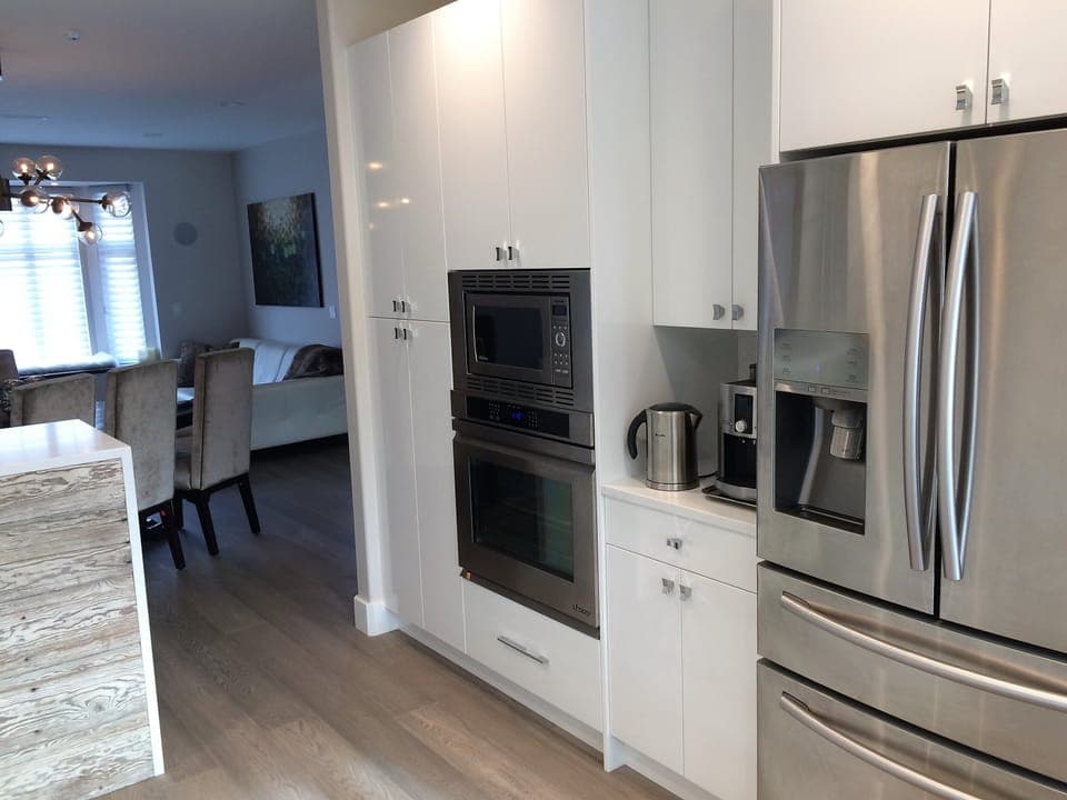 New kitchen: fridge, oven, microwave, stove, coffee machine, blender, dishwasher