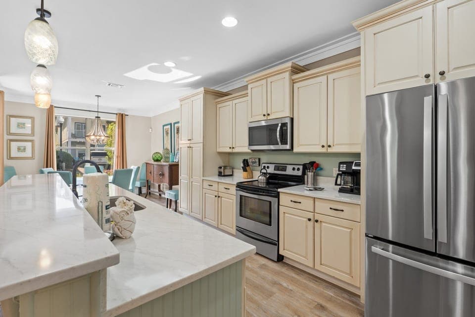 Well-equipped kitchen -- All the dishes, cookware & appliances you'll need.  There's even a large pantry to store your food.