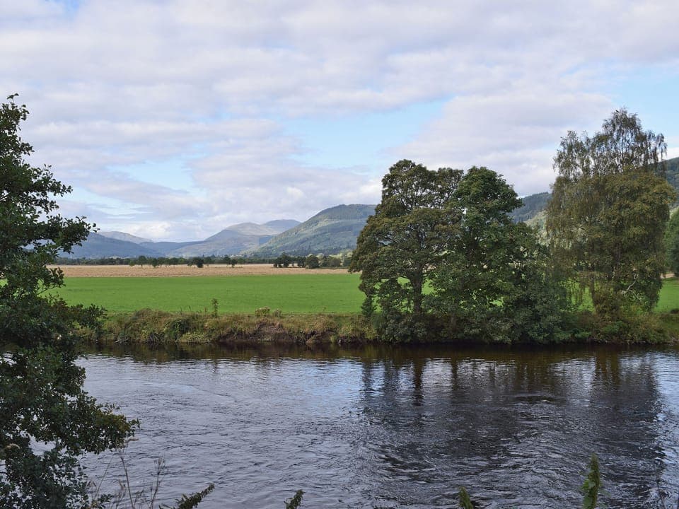 Stunning surrounding views | Tigh Craggan - Tigh Craggan Cottages, Weem, near Aberfeldy