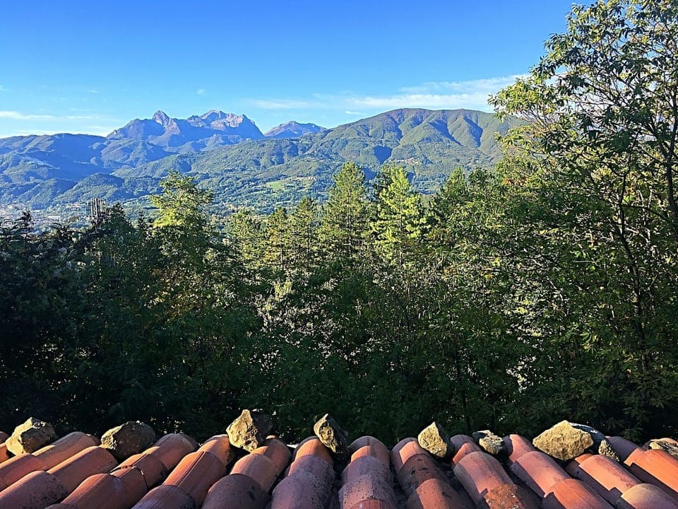 Stunning view of the valley below