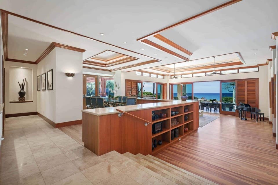 1708112985989-1007-0