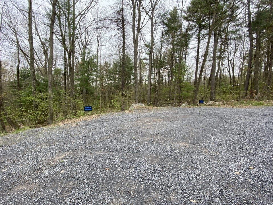 Large parking for boat or RV on Pine Lane.