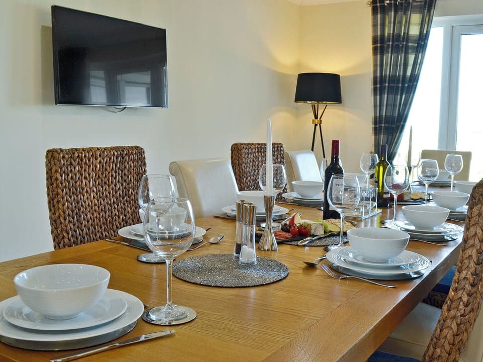 Stylish dining area | Wheatfield House, Kilmaurs, near Kilmarnock