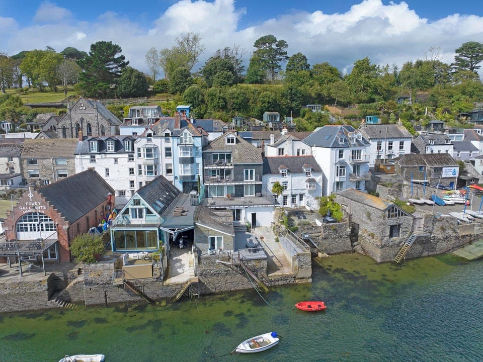 Surrounding area | Middle Deck, Fowey