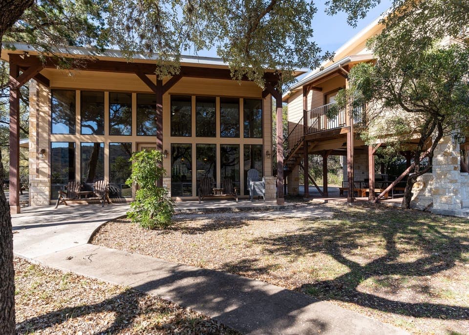 Front entrance walk way