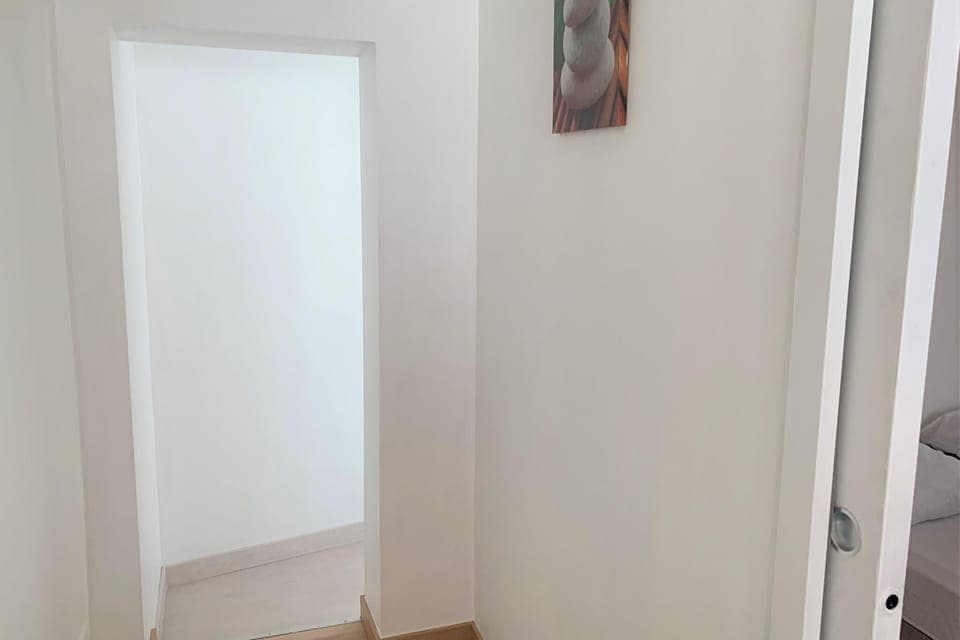 Entrance / Reception