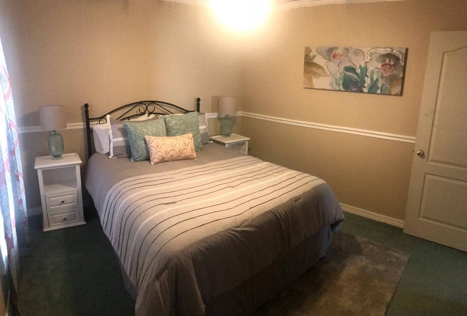 2nd Mate's Quarters with Queen Size Bed, includes TV with Smart DVD Player